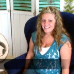 J3hlonro9tc -finding Christ As a Single Mom // Holly’s Testimony - U-witness.com by Witness