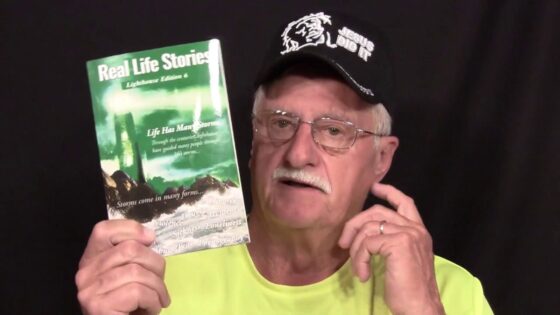 B6ziwrrunx8 -“can I Have One of Those Testimony Books?” (real Life Testimony Books) (with: Norm Rasmussen) - U-witness.com by Witness