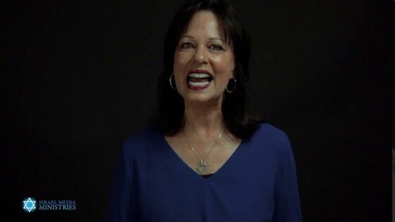 F2kl4vtxkco -cathy Hargett’s Testimony – Garment of Praise Instead of Spirit of Darkness (free in Messiah) - U-witness.com by Witness