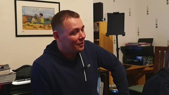 Qgr-r4uhimy -gangster Turns to Christ! Darren’s Testimony. - U-witness.com by Witness