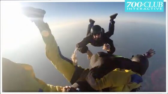 J4vcefkq06i -“it’s Completely a Miracle.” Skydiver Survives Mid-air Collision Through Prayer - U-witness.com by Witness